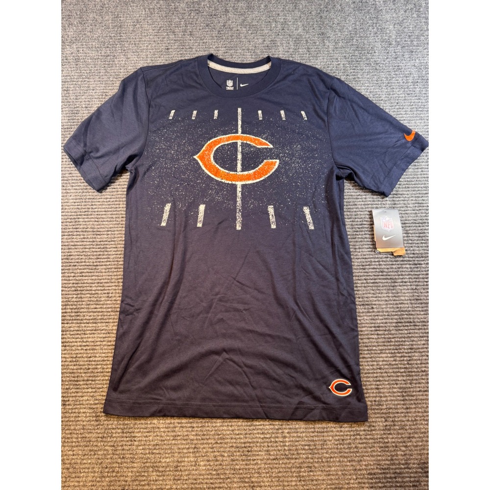 New! Nike NFL‎ Chicago Bears Navy T Shirt Mens Small Football Field Graphic Tee
